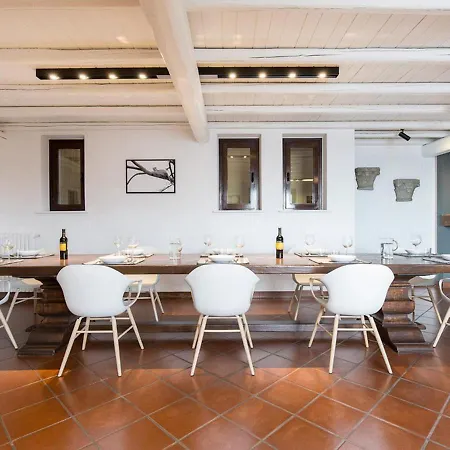 Villa Falcone 3 Bedrooms 6 Pax