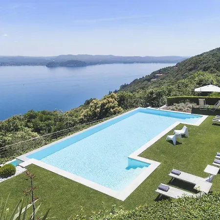 Villa Falcone 3 Bedrooms 6 Pax